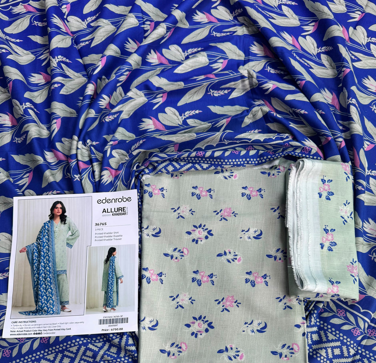 Edenrobe Digital Printed Khaddar 3 Piece