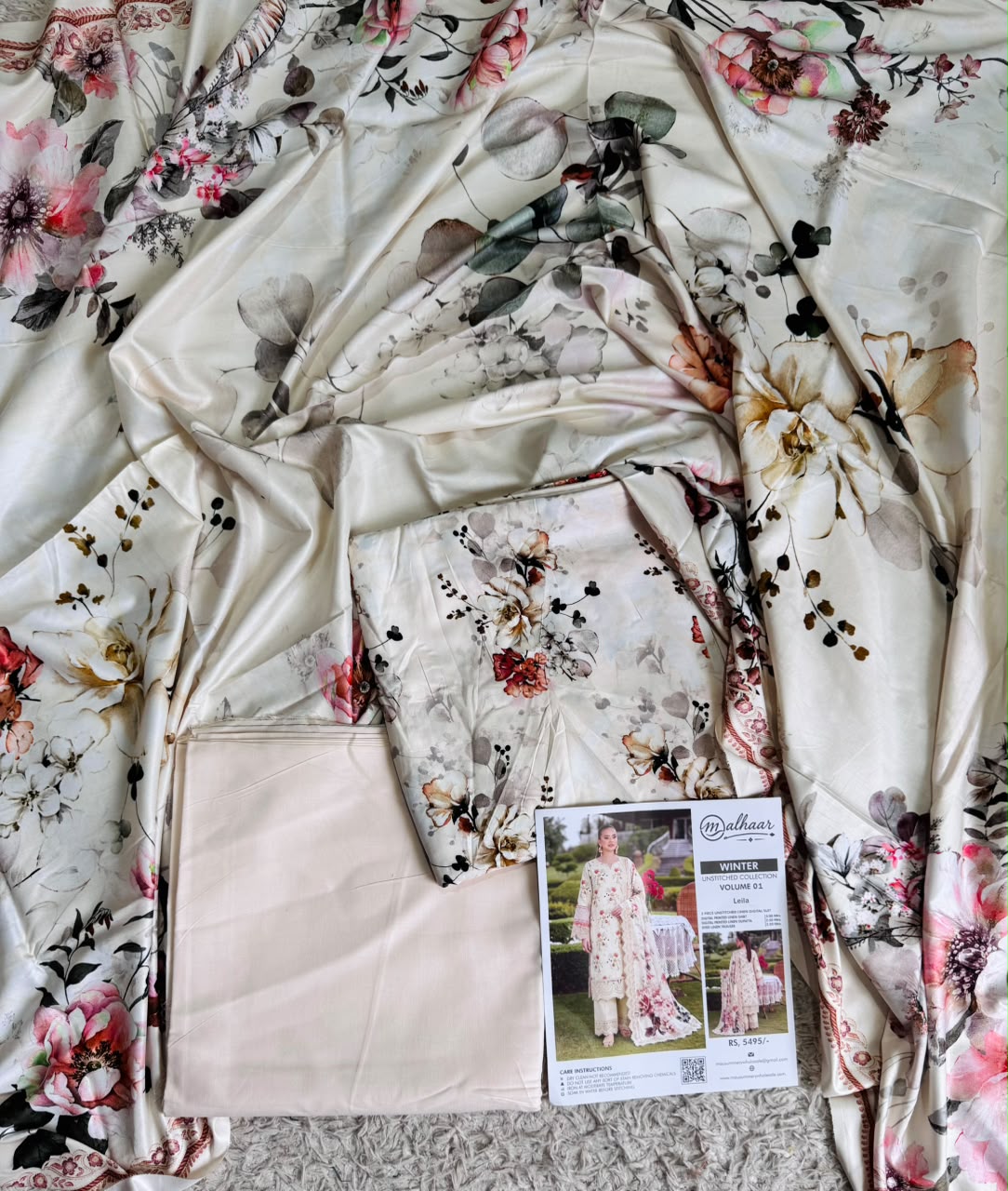 Malhaar Printed Linen 3 Piece Unstitched Suit