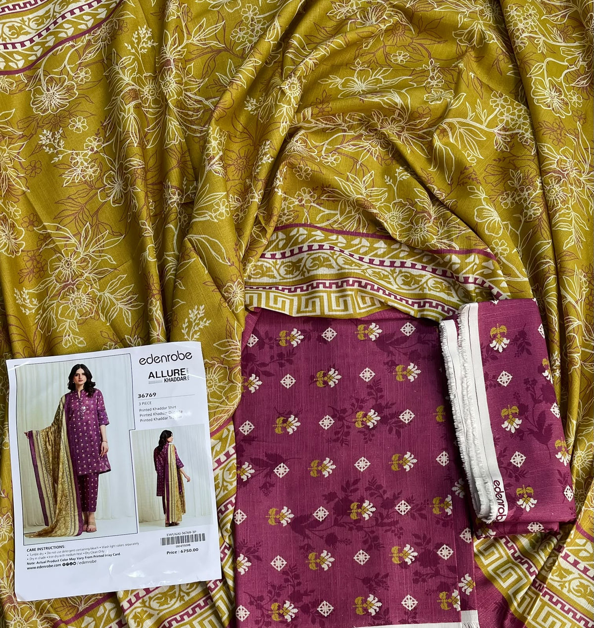 Edenrobe Digital Printed Khaddar 3 Piece
