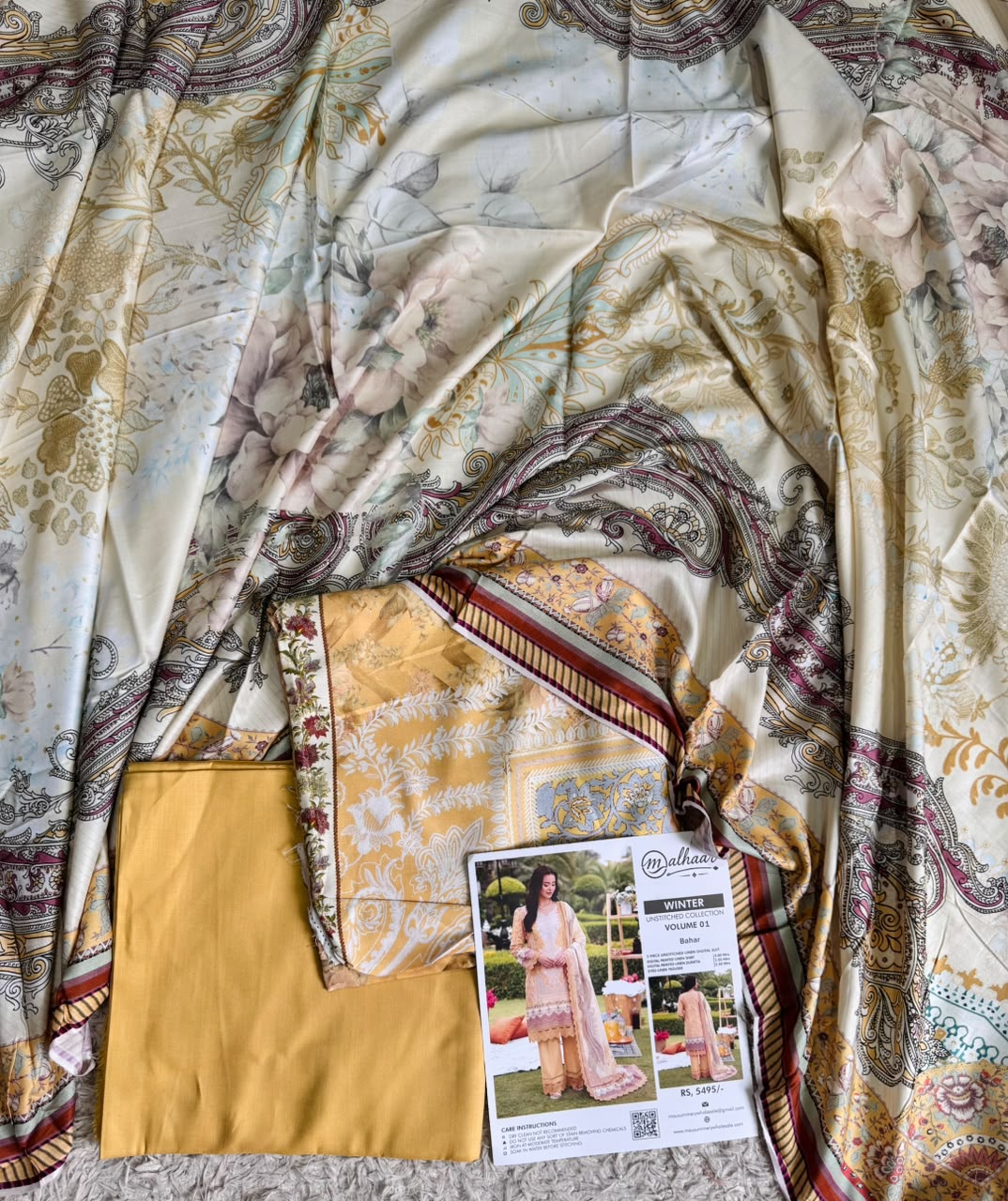 Malhaar Printed Linen 3 Piece Unstitched Suit
