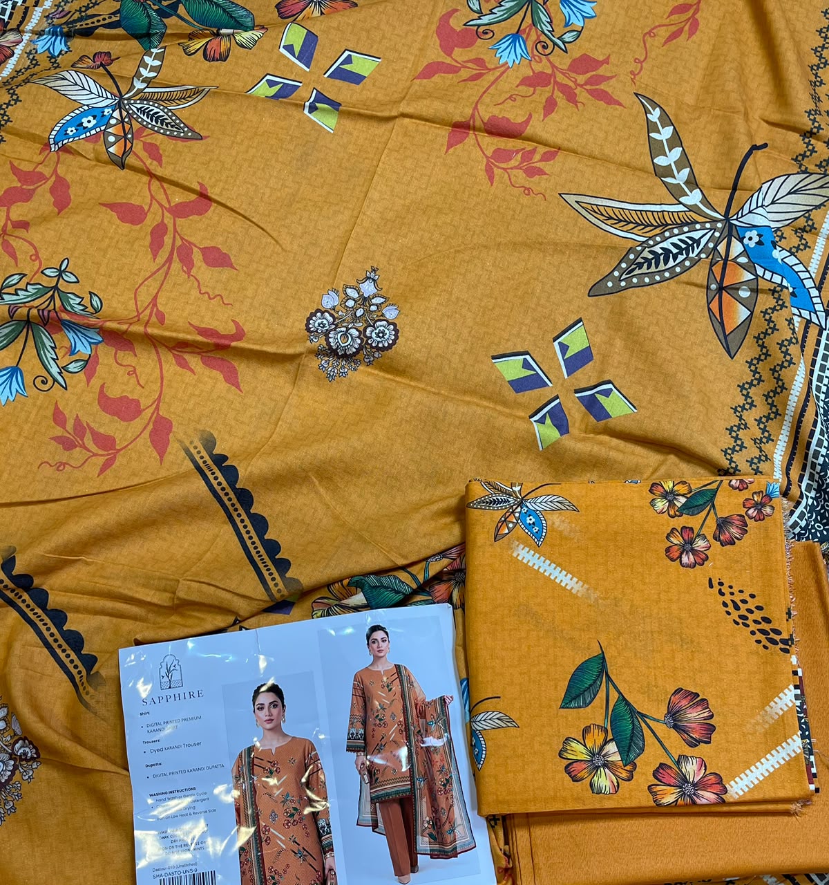 Sapphire Digital Printed Karandi 3-Piece Suit