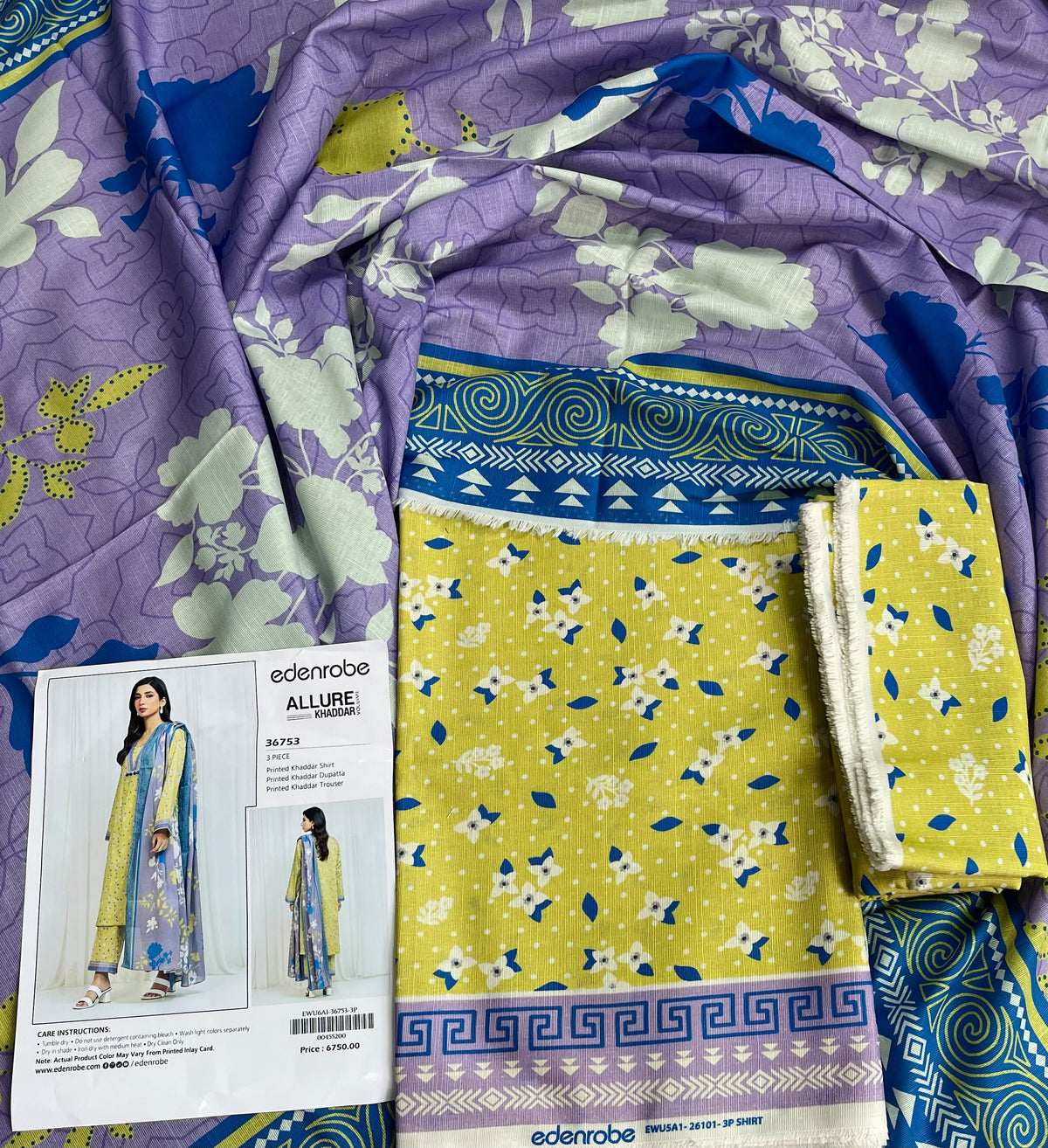 Edenrobe Digital Printed Khaddar 3 Piece
